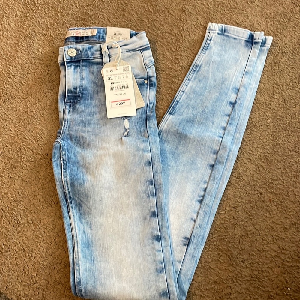 Skinny jeans